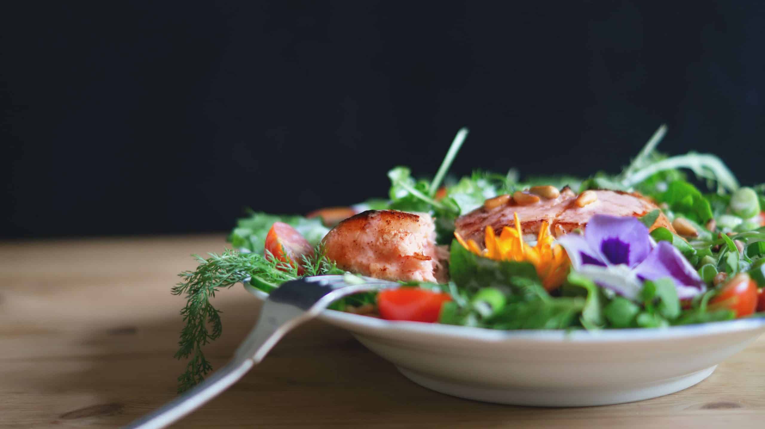 10 alimentos crus que aumentam a imunidade e te deixam mais bonito