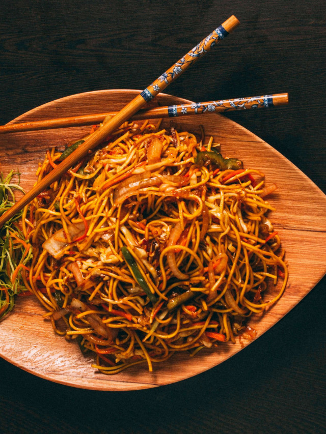 Receita simples de Yakissoba de Frango