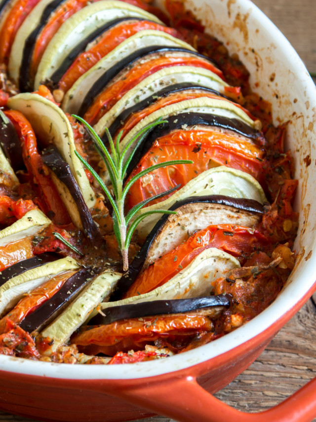 Receitinha de Ratatouille para te mostrar como esse prato é fácil