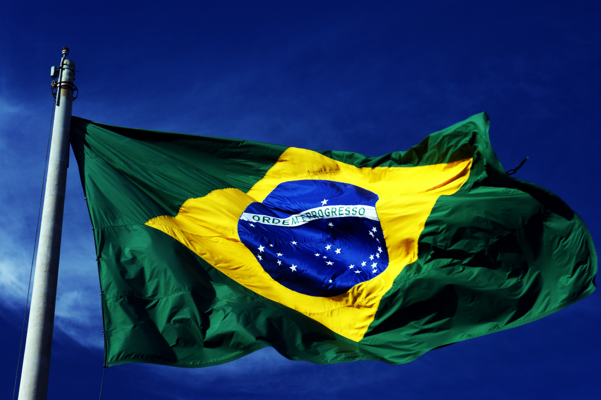 O significado das cores da bandeira do Brasil é mais interessante do ...