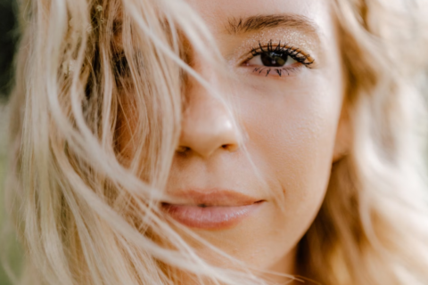 Versículos sobre beleza feminina: o que a Bíblia diz sobre o valor da mulher