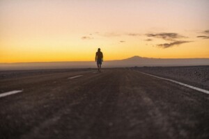 Versos curtos para levantar sua autoestima hoje