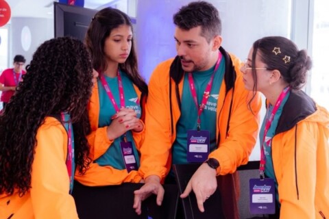 Meninas de 14 anos criam ferramenta contra fake news em Recife, vencem competição nacional de tecnologia e conquistam viagem à Nasa nos Estados Unidos